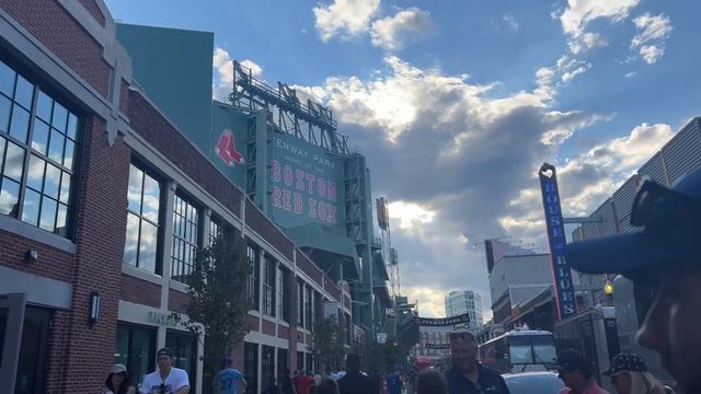 Adventures of Boston and Cape Cod| whale watching, and Fenway park ball game смотреть онлайн