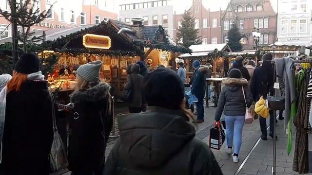 Патриархальная тишина и предпраздничная суета города Миндена смотреть онлайн
