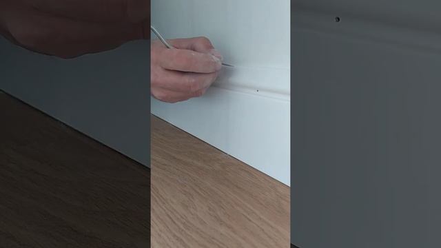 Продолжение, стыковка напольного плинтуса.Как правильно шпаклевать стыки и чем.