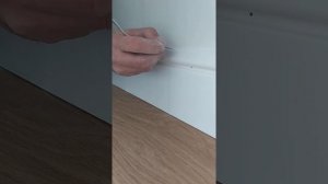 Продолжение, стыковка напольного плинтуса.Как правильно шпаклевать стыки и чем.