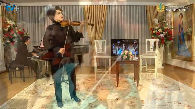 Sara Assabayeva & Aiman Mussakhajayeva - E. Elgar "Salut d'Amour" (Live) смотреть онлайн