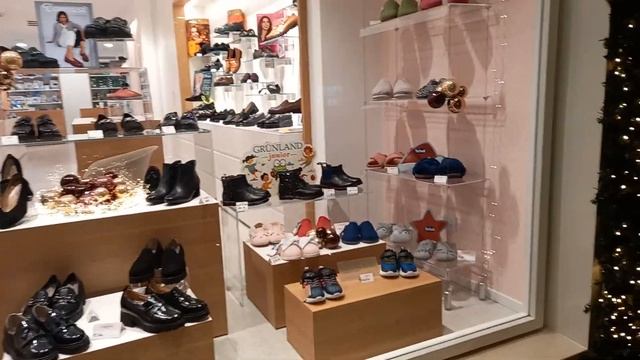 Предпразничная Мольфетта. Экономия электричества. смотреть онлайн