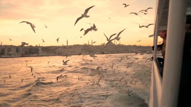 Woukei - Istanbul, Turkey Passing The Bosphorus - Nikon D7100 18-55mm