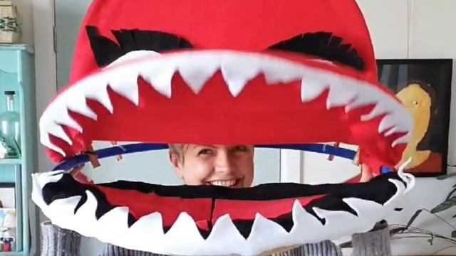 How to Make a Chinese Dragon Dance Costume смотреть онлайн