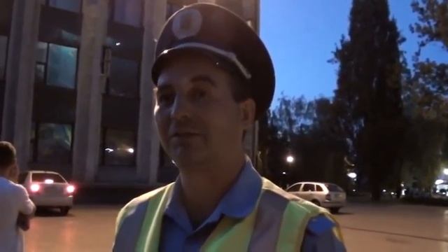 Милиция Донецка РАЗВОДИТ людей смотреть онлайн