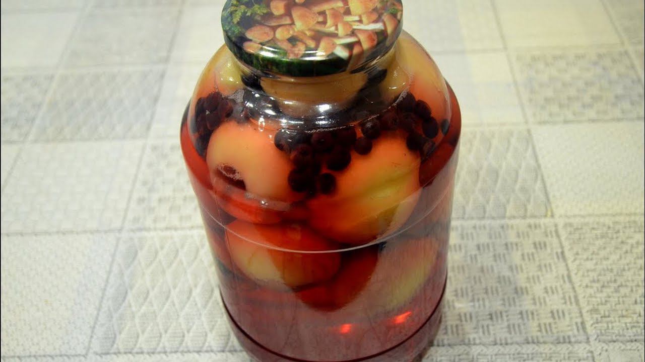 Компот из яблок и черноплодной рябины на зиму без стерилизации. смотреть онлайн