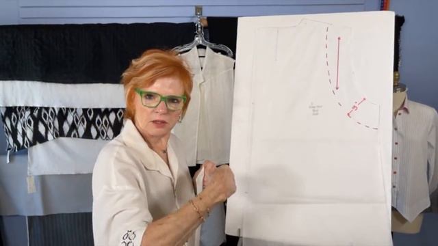 Stylish Ways to Wear Black & White with Linda Lee смотреть онлайн