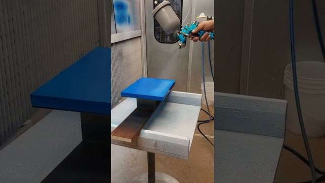 6 Hand Spray Blue Pearl Top Coat смотреть онлайн