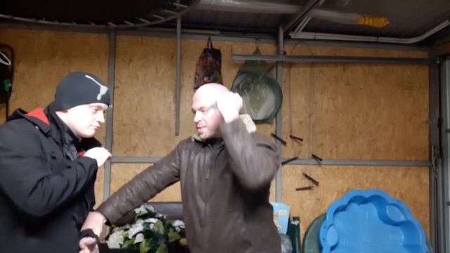 Bojowe użycie noża cz.1 смотреть онлайн