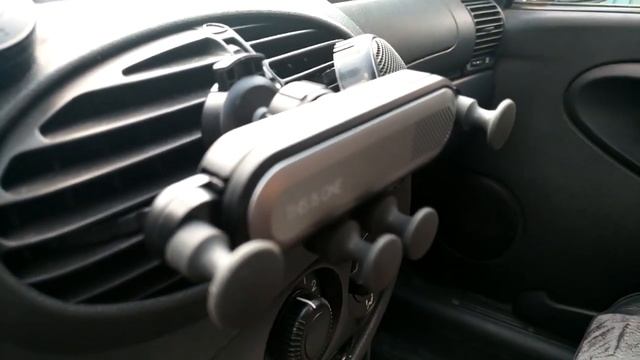 Самый удобный держатель для телефона смотреть онлайн