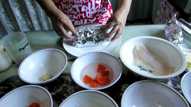 STEAM FISH FILLET IN FOIL masarap try nyo. TIPID RECIPE смотреть онлайн