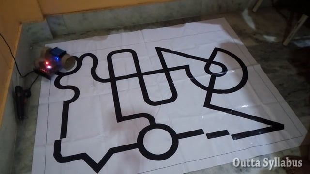 PID Control Line Follower Bot Testing and Tuning, PID Control VS Basic Algorithm Tutorial [PART - 6 смотреть онлайн