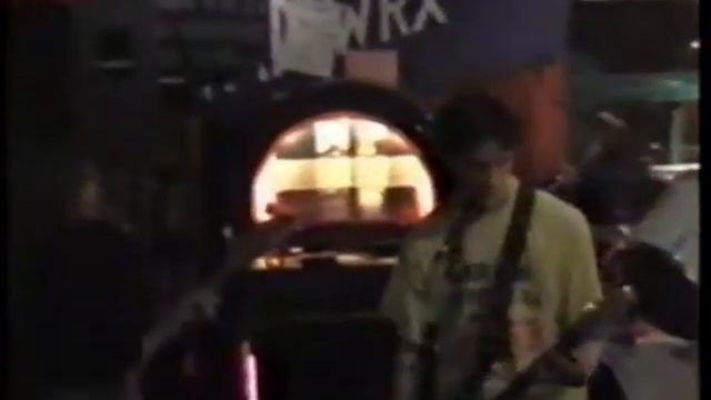 The Outsiders - Docker steals the show. смотреть онлайн