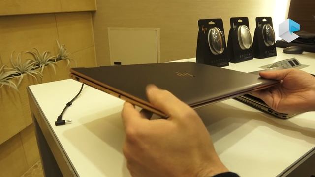 HP Spectre X360 13 e Spectre X360 15 OLED edizione 2018-2019 (ITA) смотреть онлайн