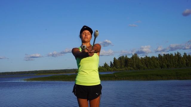 Мельница булавами. Жонглирование булавами по шагам. Мельницы с булавами получатся!