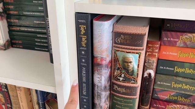 БИБЛИОТЕКА ВО ВСЮ СТЕНУ | Еще один стеллаж и книжные перестановки смотреть онлайн