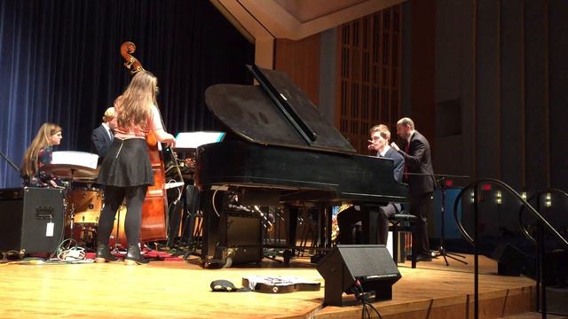 Sing, Sing, Sing -- Louis Prima Arr. Vince Gassi