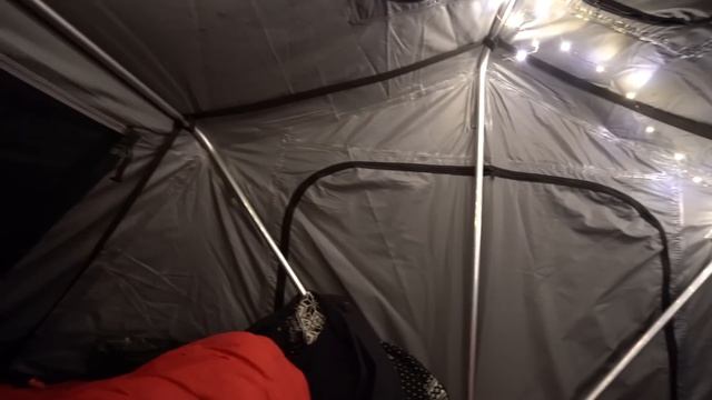 Winter Camping ALONE in my Truck's Rooftop Tent (Heavy Snow) смотреть онлайн
