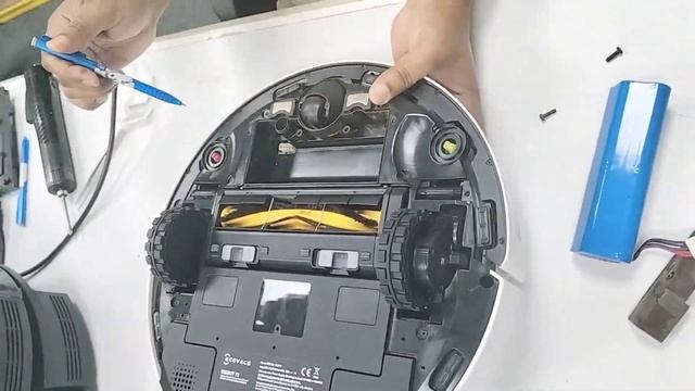 Ecovacs | Ozmo T9 | Can not Charge смотреть онлайн