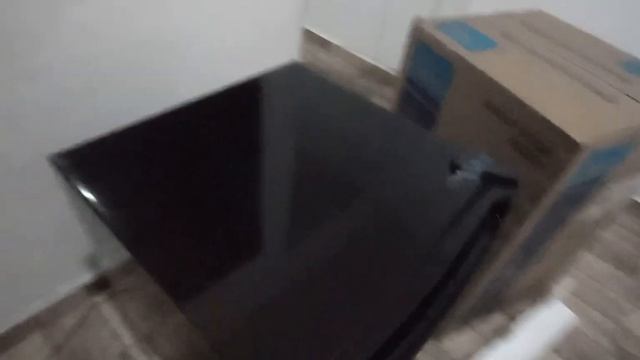 Frigobar Midea 124 litros смотреть онлайн