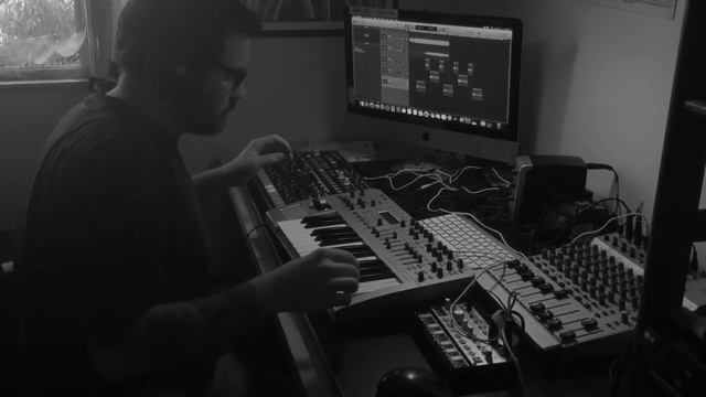 Handmade Haab - My Little Setup Jam! смотреть онлайн