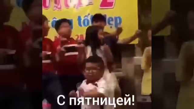 Маленький мальчик смотреть онлайн