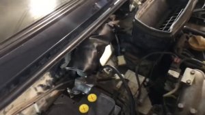 Девушка на Ниве чуть не сожгла электропроводку, не работают дворники горит предохранитель