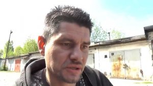 Можно акрил красить с лаком или нет.