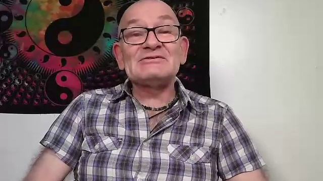 HAPPY LABOR DAY, New Moon Oracle, YouTube Box, Shoe Dream & An Apology смотреть онлайн