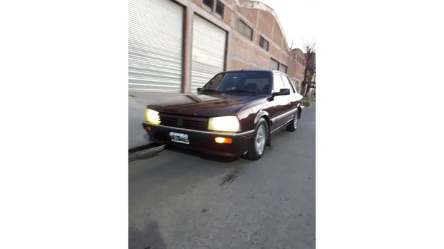 PEUGEOT 505