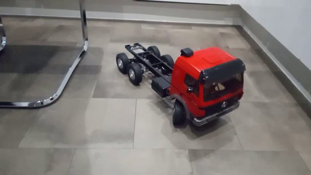 King Kong CA30 6 x 6 1/14 RC Mercedes SK 6x6 crawler смотреть онлайн