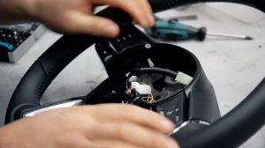 Подробный обзор установки подогрева в руль, по заводской технологии на примере Mazda CX-5 2022