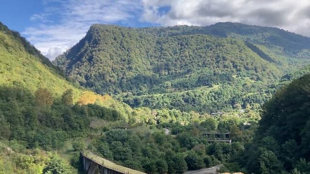 АБХАЗИЯ. ТКУАРЧАЛ. Смотровая . 27.09 2021 смотреть онлайн