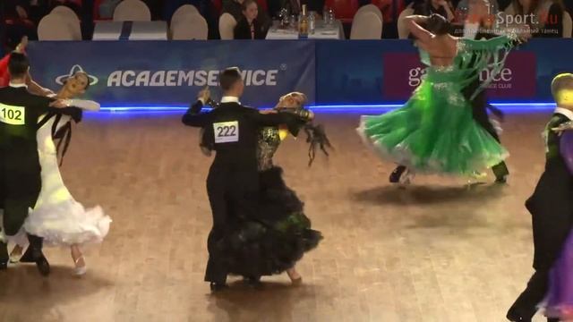 Sviatoslav Yachmenev - Alena Mentiukova, 1/4 Viennese Waltz смотреть онлайн