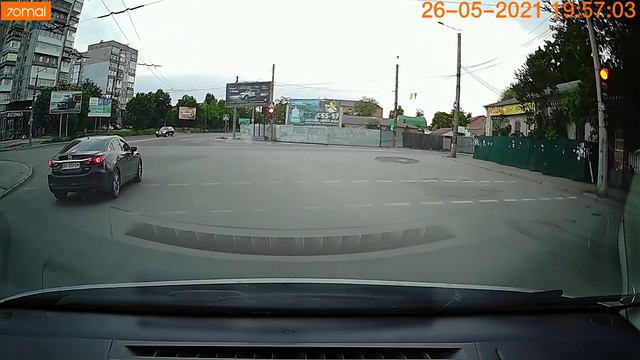 Как правильно проезжать перекрёстки! Кропивницкий 26.05.21 смотреть онлайн