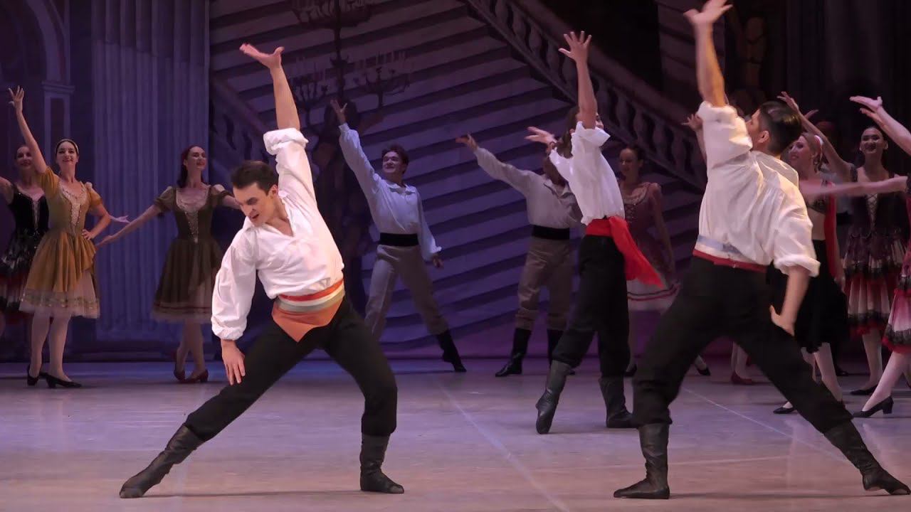 Русский балет, танец со знаменем смотреть онлайн