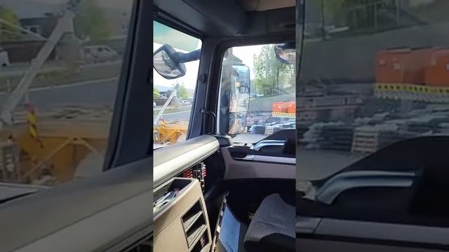 Веселый сигнал смотреть онлайн