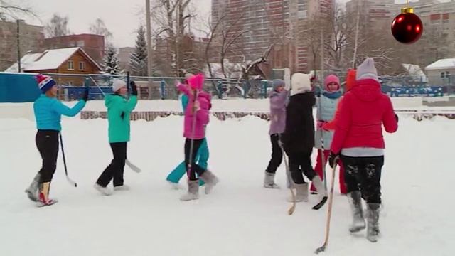 ЗИМА. Во всех хоккейных коробках страны смотреть онлайн