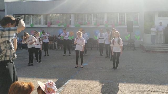 Итоговое выступление старшей группы. Образно - литературная композиция на стихи Лины Костенко смотреть онлайн