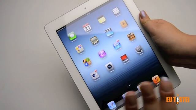 Tablet Apple iPad 4G 64GB - Resenha Brasil смотреть онлайн