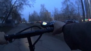 Еду на свидание на электросамокате Kugoo M2 (Куго М2) Учу ездить свою знакомую