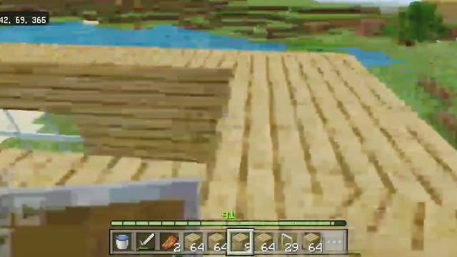 строю город в Майнкрафте смотреть онлайн