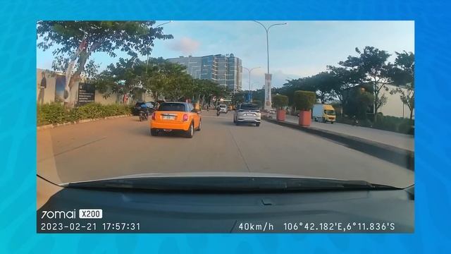 Bodyguard Mobil yang Siap Pantau 24 Jam | 70mai Dash Cam Omni смотреть онлайн