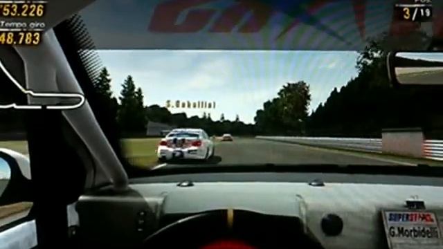 V8 Superstars Next Challenge смотреть онлайн