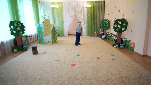 Детский сад. Постановка сказки "Красная шапочка" на новый лад смотреть онлайн