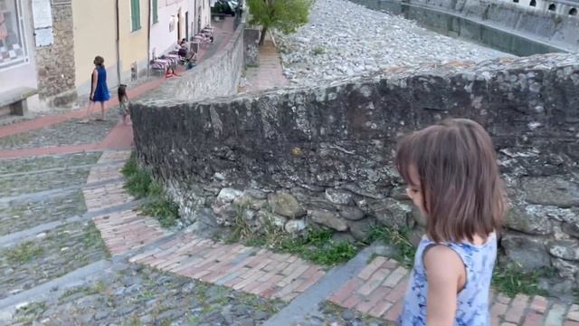 Дольчеакуа - такое сладкое название старинного итальянского местечка. смотреть онлайн