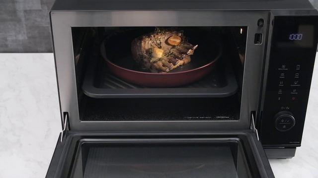 Roasted Lamb Persillade on the Bone | Steam Combination Oven NN-DS59NB смотреть онлайн