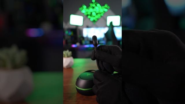 Hear the unfair advantage with the #Razer #Kaira HyperSpeed for @xbox ? #gamingheadphones смотреть онлайн