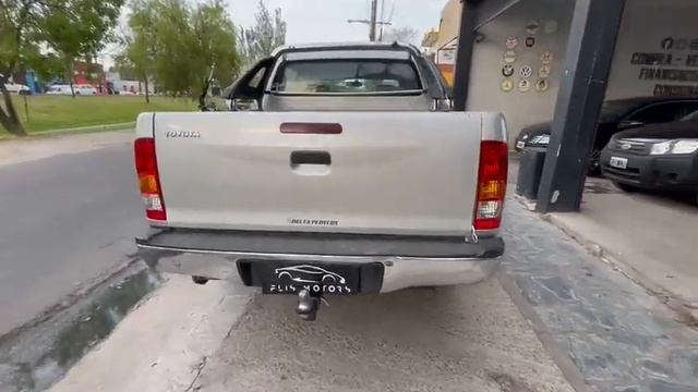 Toyota Hilux 3.0 Srv 4x4 2010 смотреть онлайн
