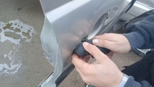 лёгкое снятие дверной ручки. Шевроле Нива. смотреть онлайн